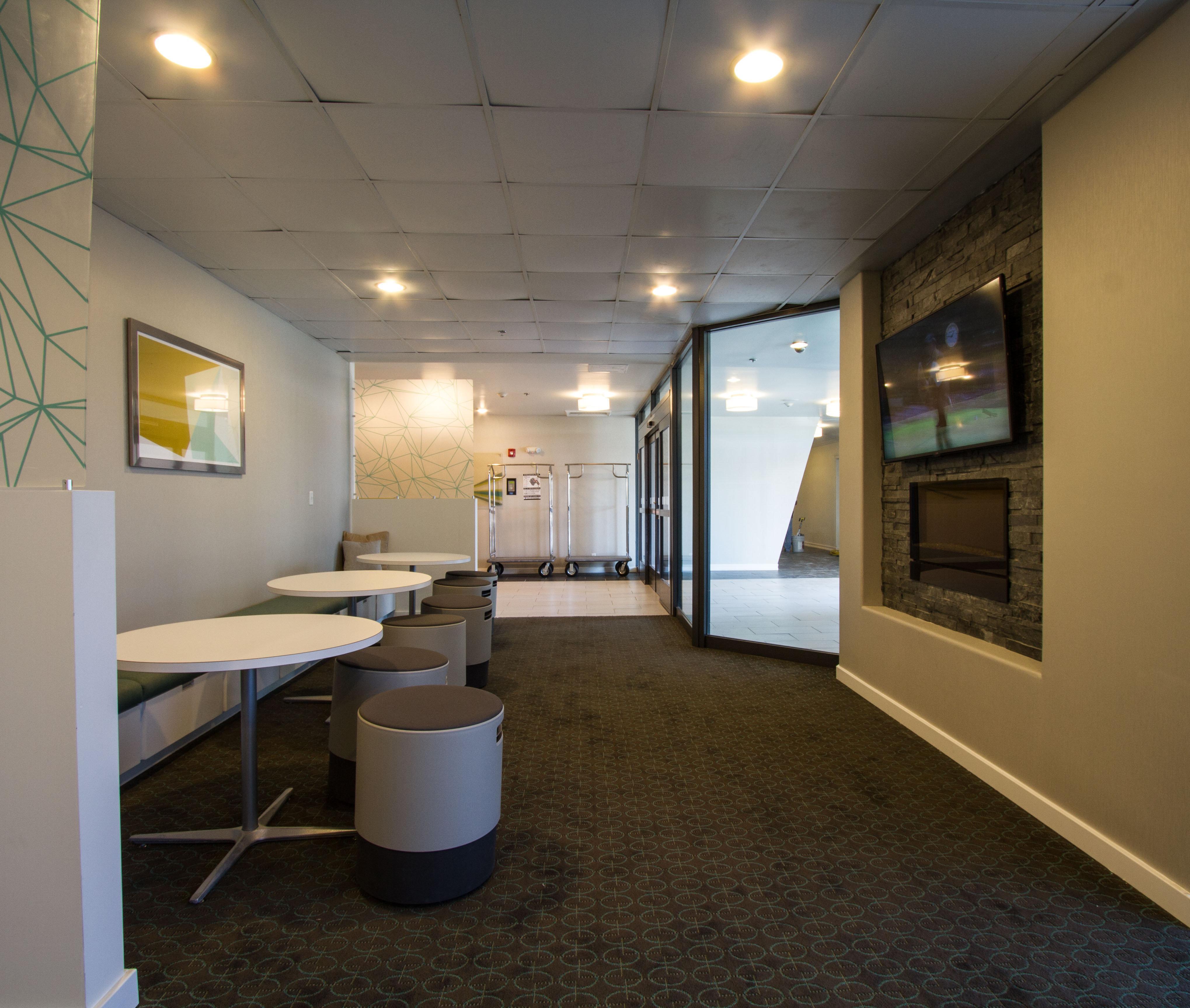 Holiday Inn Victorville By Ihg Екстер'єр фото